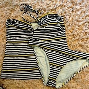 Loft tankini black white and yellow stripes size large
